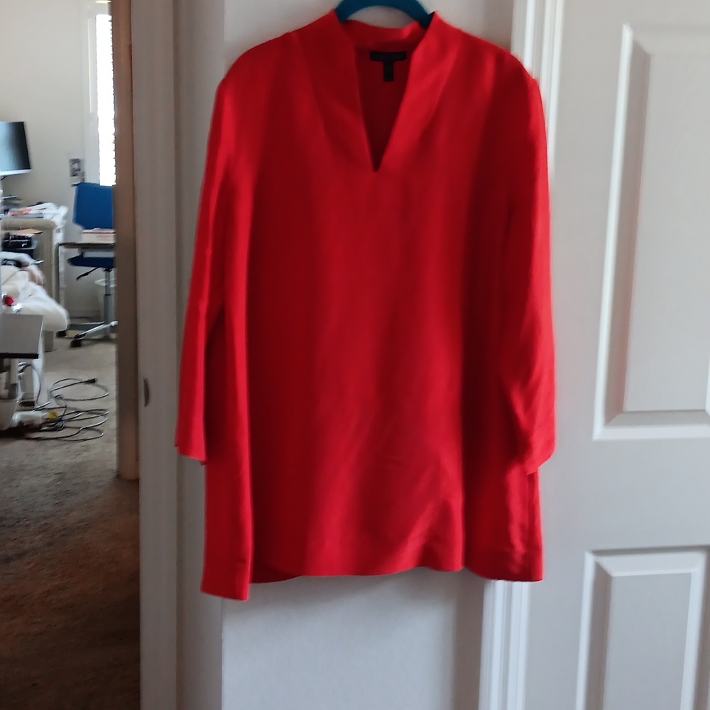 Eileen fisher 100% silk dark orange blouse tunic in excellent condition.
